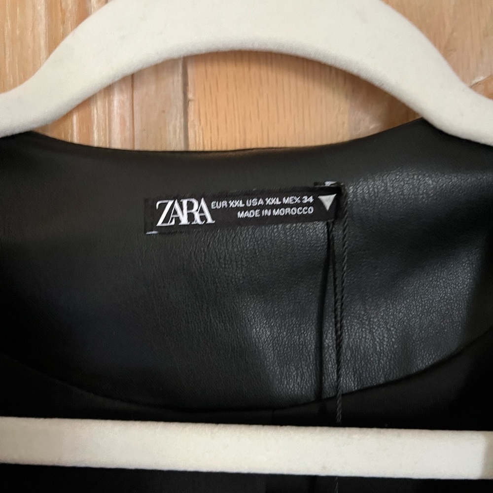 ZARA dress . Not real leather . Gorgeous - Picture 8 of 8